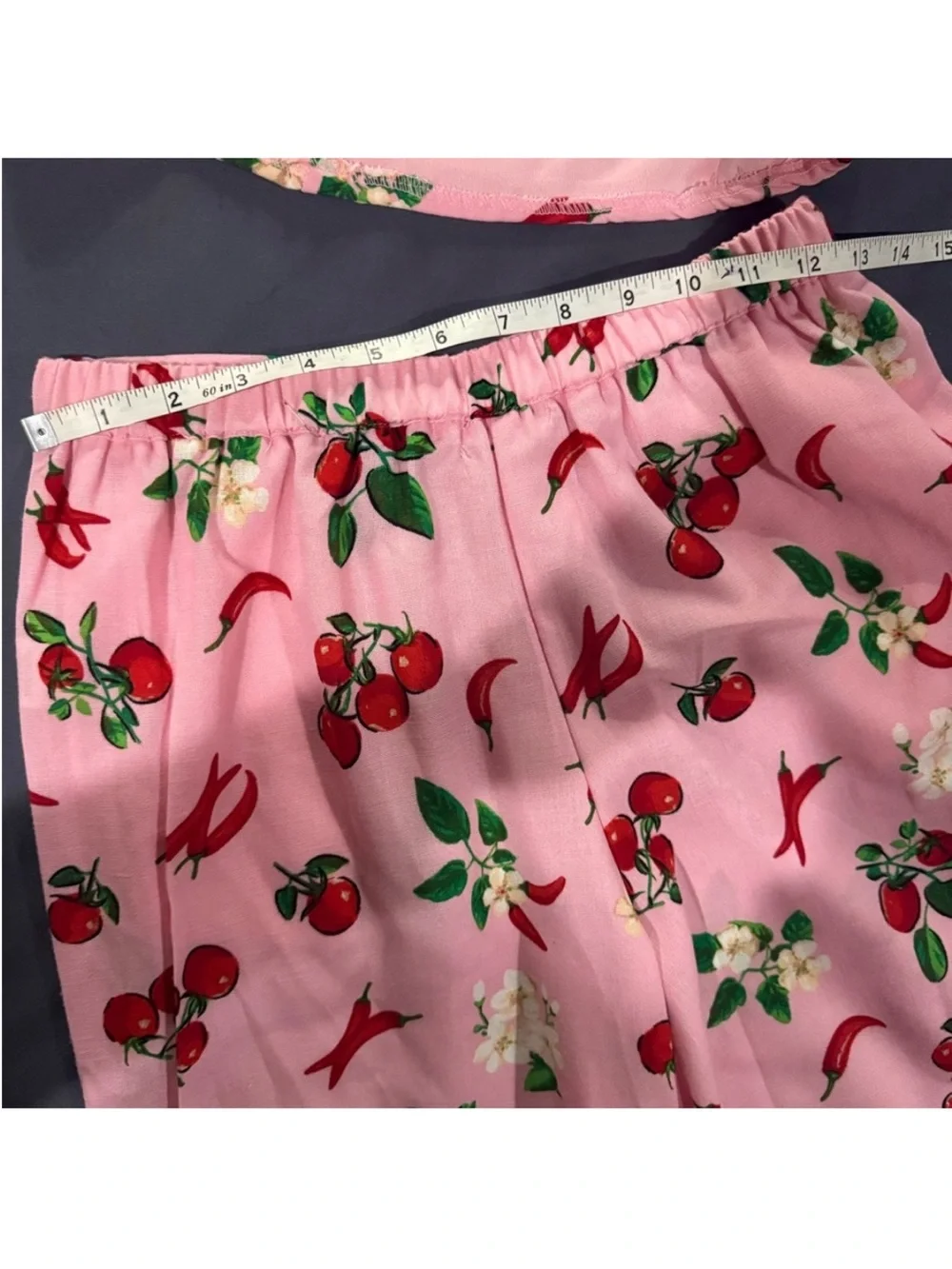 Sweet & Spicy Adorable 2 piece set with matching scrunchie
